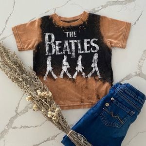 18M- The Beatles T shirt